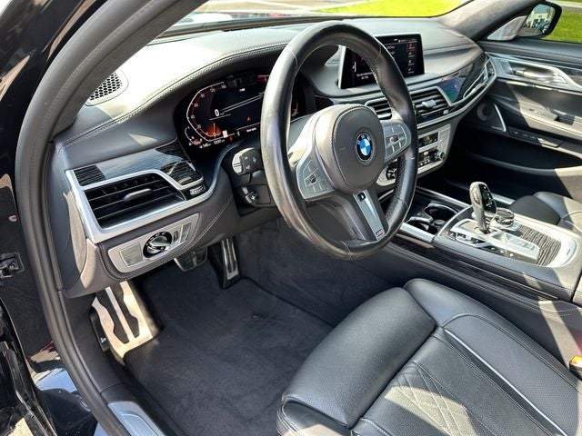 2021 BMW 7 Series 750i xDrive M-SPORT