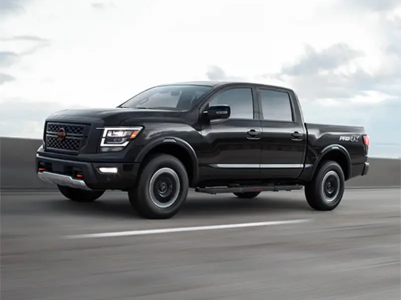 2024 Nissan TITAN exterior