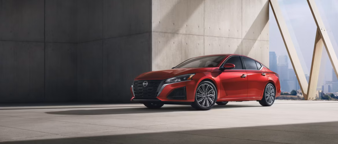 2025 Nissan Altima Buyer Guide Near Evanston IL