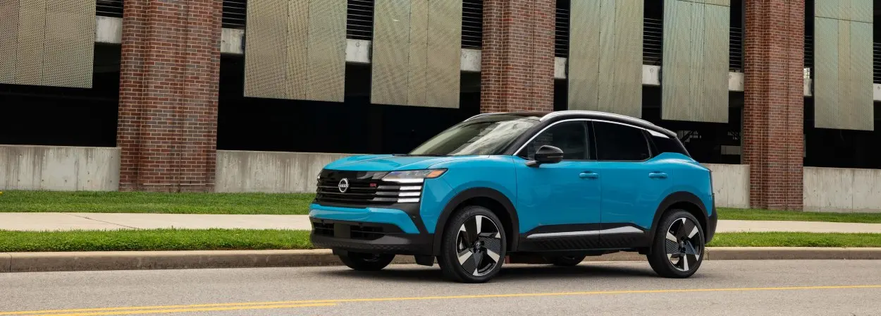 2025 Nissan Kicks header