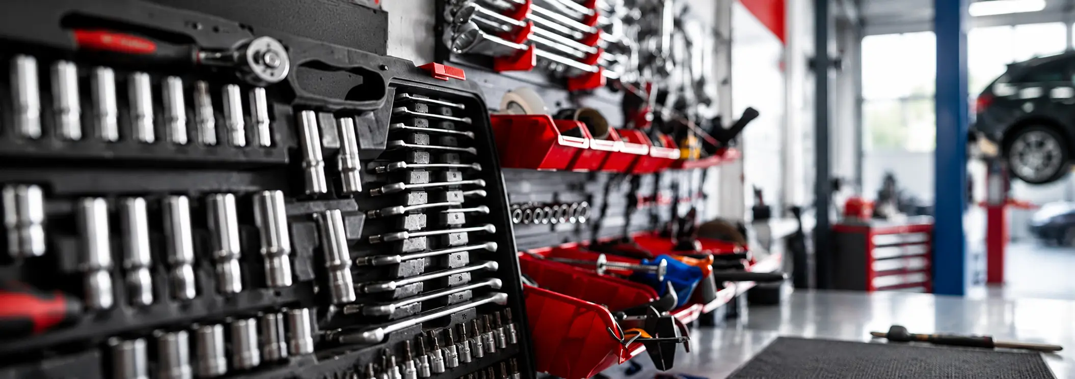 Old Orchard Nissan parts department in Skokie, IL