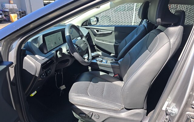 2023 Kia EV6 Wind SUV