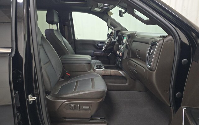 2023 GMC Sierra 3500 HD Denali Truck Crew Cab