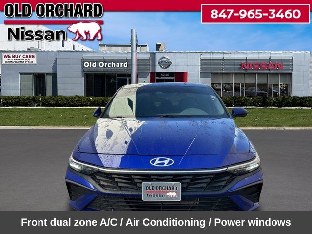 2024 Hyundai Elantra SEL Sedan