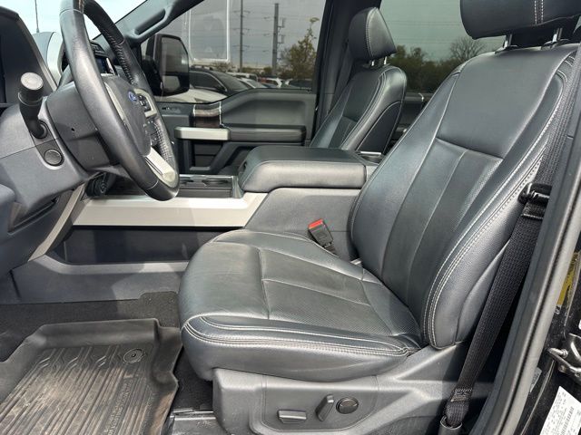2022 Ford F-250 Lariat Truck Crew Cab