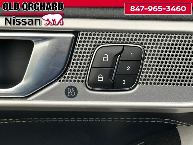 2022 Ford Explorer Limited SUV