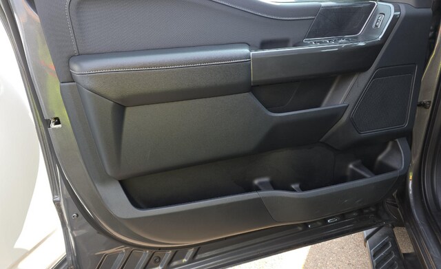 2023 Ford F-150 XLT Truck SuperCrew Cab