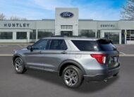 2024 Ford Explorer XLT SUV