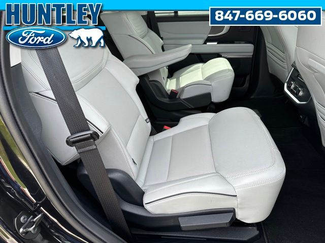 2025 Ford Expedition Platinum SUV