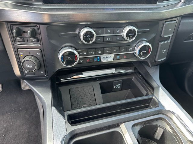 2024 Ford F-250 Lariat Truck Crew Cab