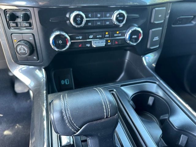 2023 Ford F-150 XLT Truck SuperCrew Cab