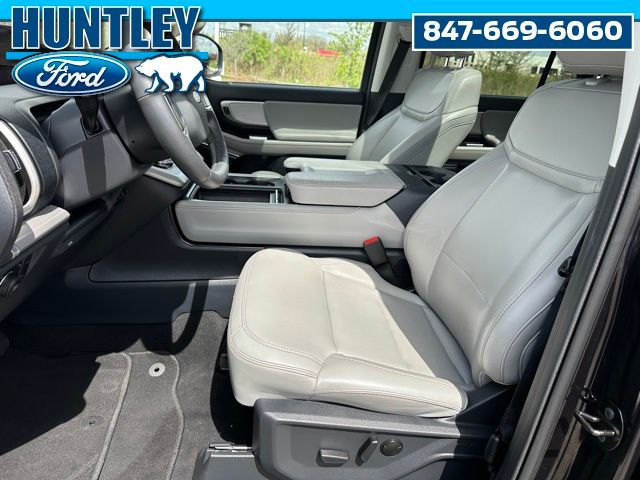 2025 Ford Expedition Active SUV