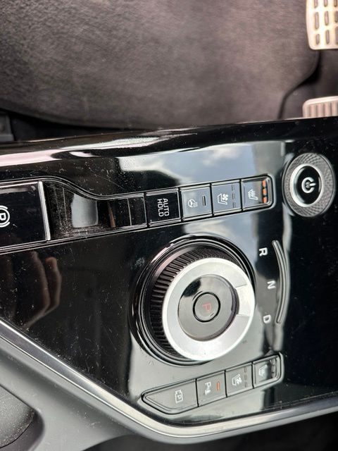 2023 Kia Niro EV Wave SUV
