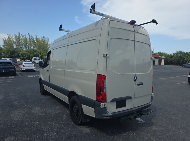 2024 Mercedes-Benz Sprinter 2500 Crew 144 WB Van