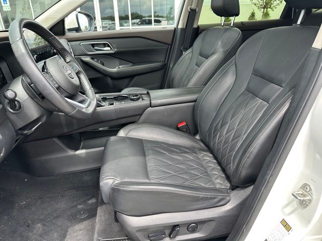 2023 Nissan Rogue Platinum SUV