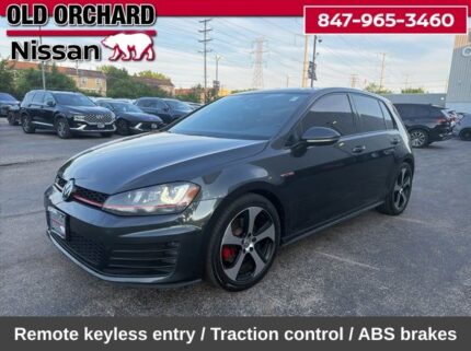 2015 Volkswagen Golf GTI 2.0T SE Hatchback