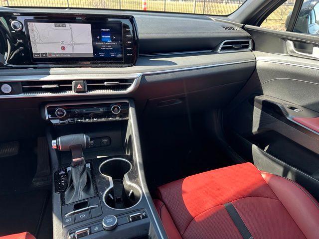 2024 Kia K5 GT-Line Sedan