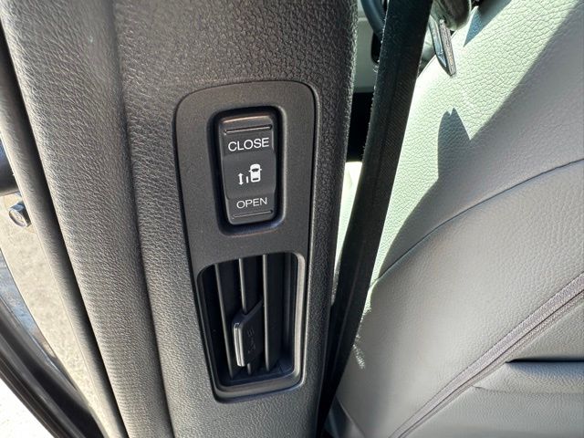 2019 Honda Odyssey EX-L Van