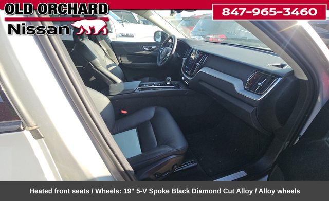 2025 Volvo XC60 B5 Plus SUV