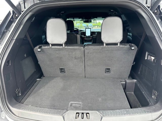 2022 Ford Explorer ST SUV
