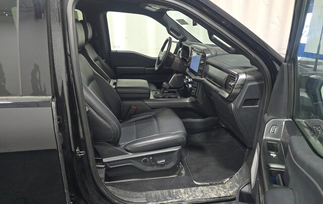 2025 Ford F-150 Lariat Truck SuperCrew Cab