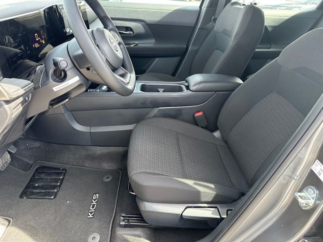 2025 Nissan Kicks S SUV