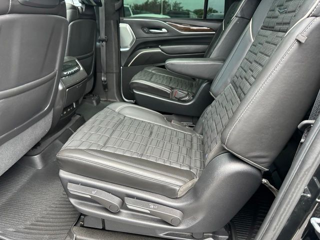 2021 CADILLAC Escalade ESV Sport Platinum SUV