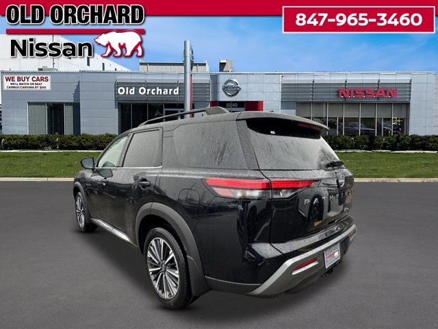 2026 Nissan Pathfinder Platinum SUV
