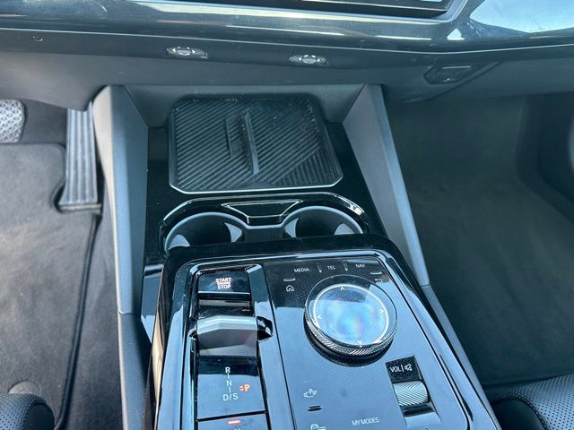 2024 BMW 530i 530i xDrive Sedan
