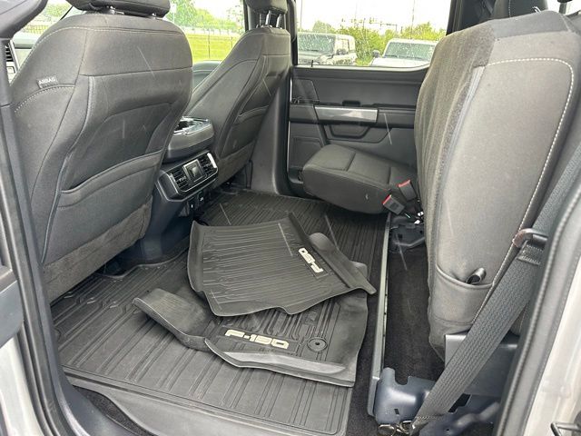 2022 Ford F-150 XLT Truck SuperCrew Cab