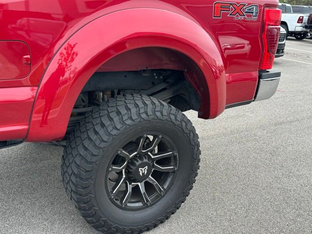 2022 Ford F-250 Lariat Truck Crew Cab