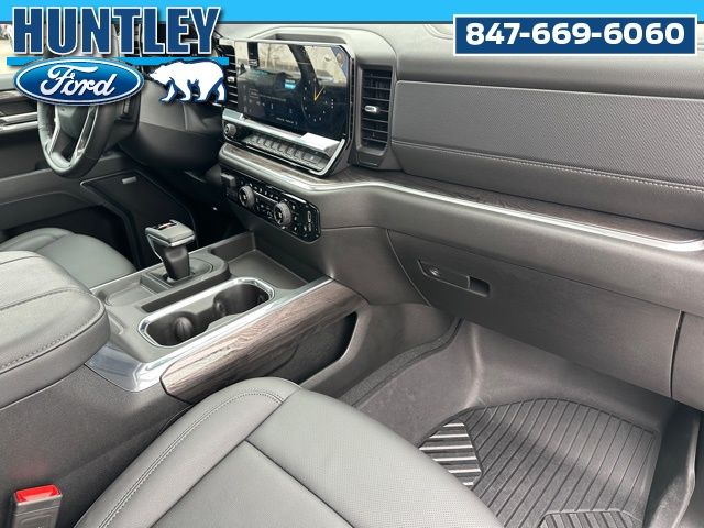 2025 Chevrolet Silverado 1500 LTZ Truck Crew Cab
