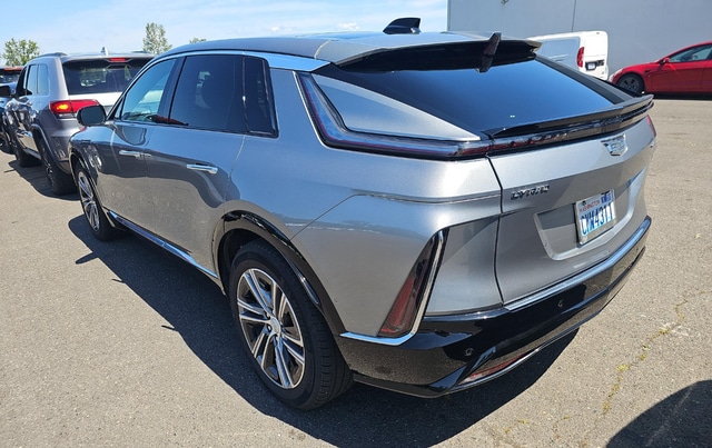 2024 CADILLAC LYRIQ Luxury SUV