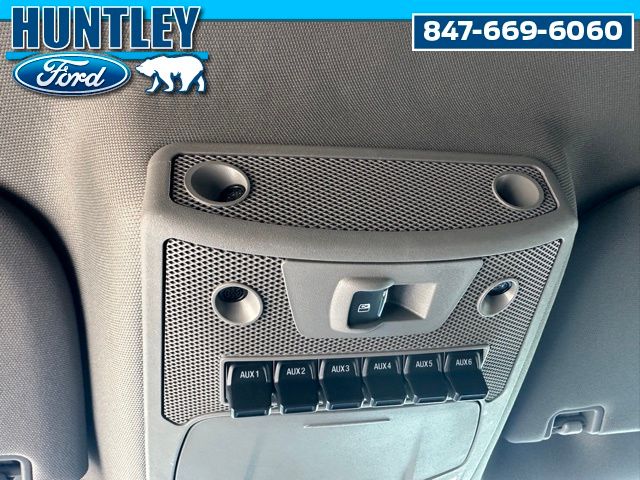 2021 Ford F-250 Lariat Truck Crew Cab