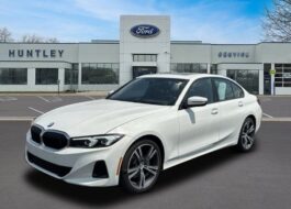 2023 BMW 330i 330i xDrive Sedan