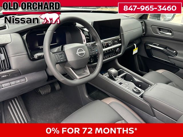 2026 Nissan Pathfinder Platinum SUV