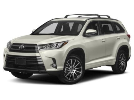 2018 Toyota Highlander SE SUV