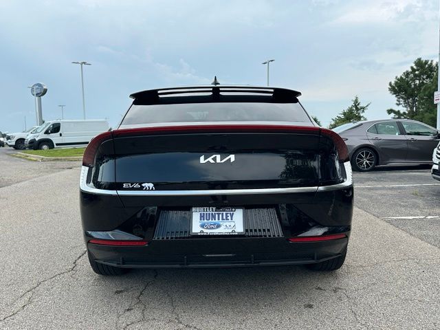 2024 Kia EV6 Wind SUV