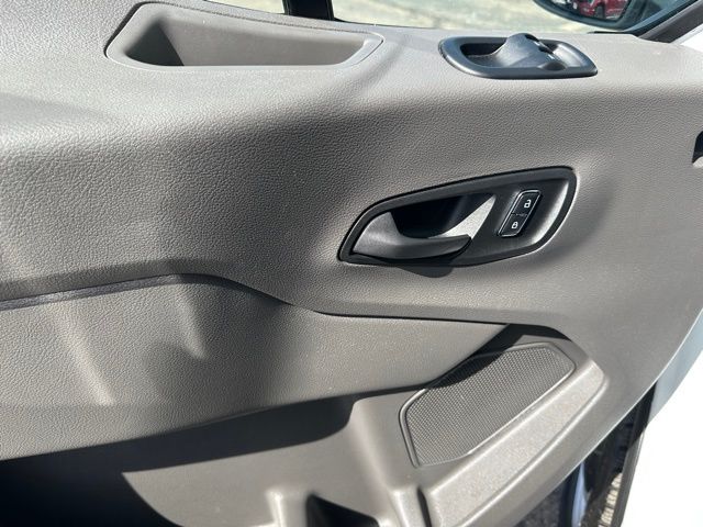2025 Ford Transit-250 Cargo Base Van High Roof Ext. Van