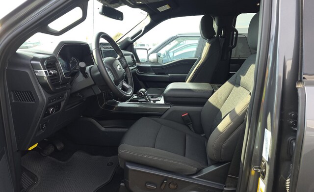 2023 Ford F-150 XLT Truck SuperCrew Cab