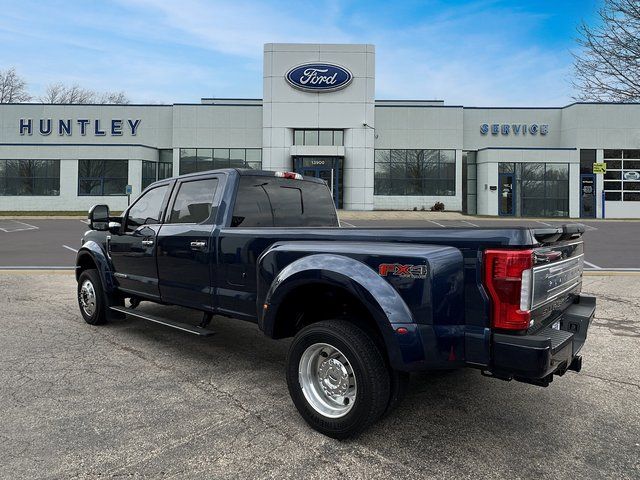 2019 Ford F-450 Platinum Truck Crew Cab