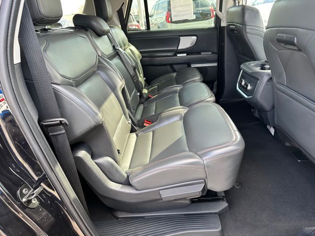 2025 Ford Expedition Max Active SUV