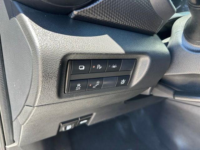 2020 Nissan Kicks S SUV