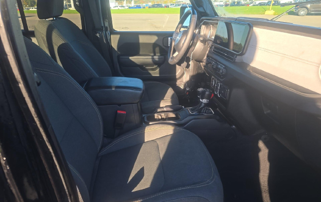 2025 Jeep Wrangler Sport S SUV