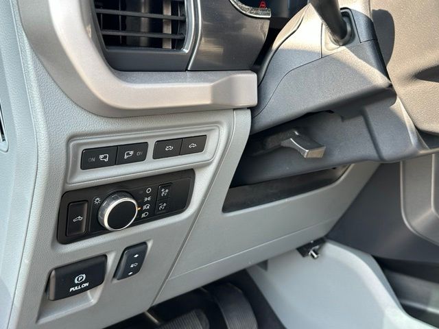 2023 Ford F-150 Lightning XLT Truck SuperCrew Cab