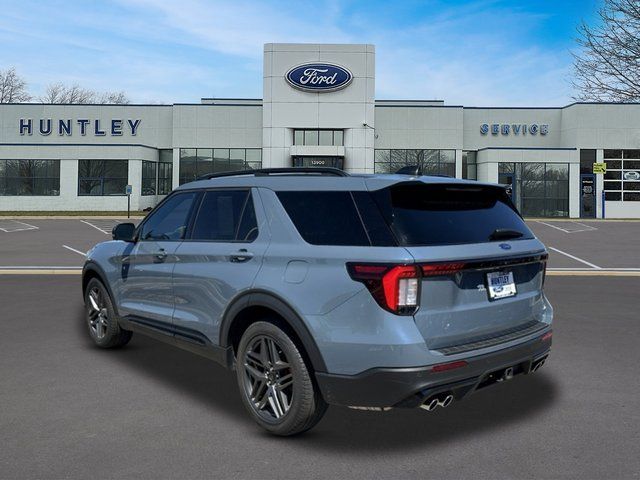2025 Ford Explorer ST SUV