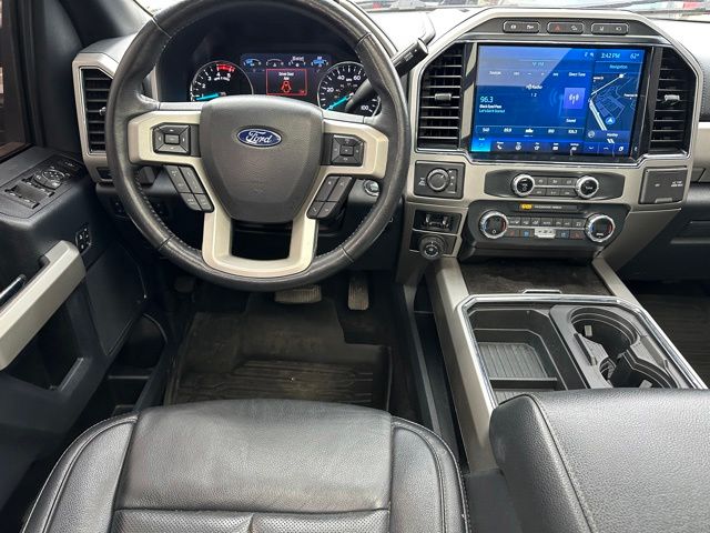 2022 Ford F-250 Lariat Truck Crew Cab