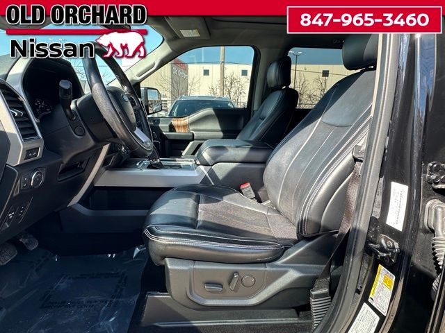 2019 Ford F-150 Lariat Truck SuperCrew Cab