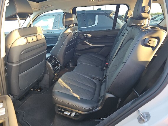 2025 BMW X7 xDrive40i SUV