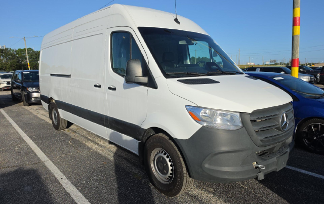 2025 Mercedes-Benz Sprinter 2500 Cargo 170 WB Van Cargo Van